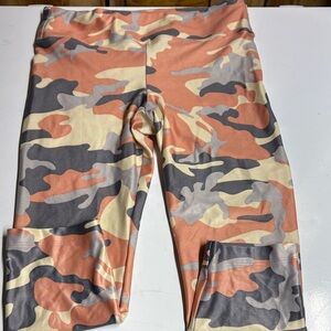 Koral Kids Camouflage Leggings in Orange and Gray